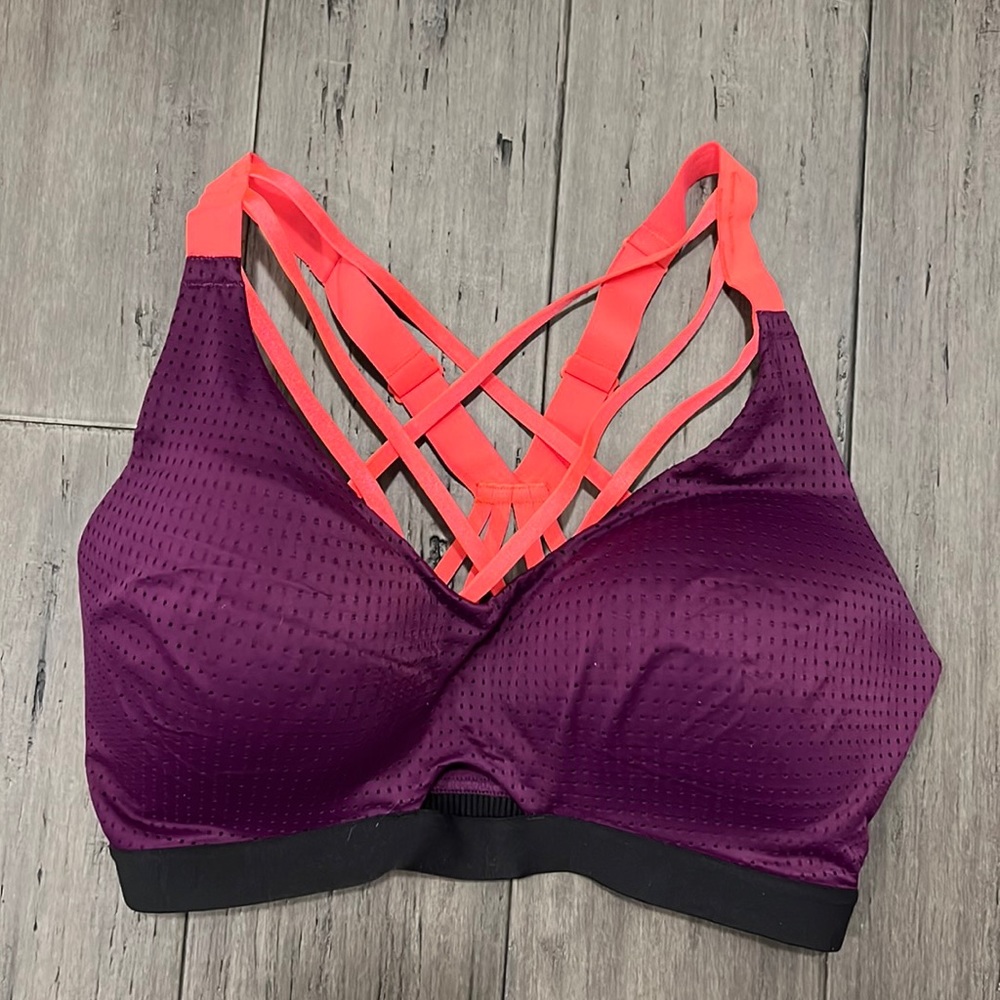 Victoria’s Secret Sports Bra